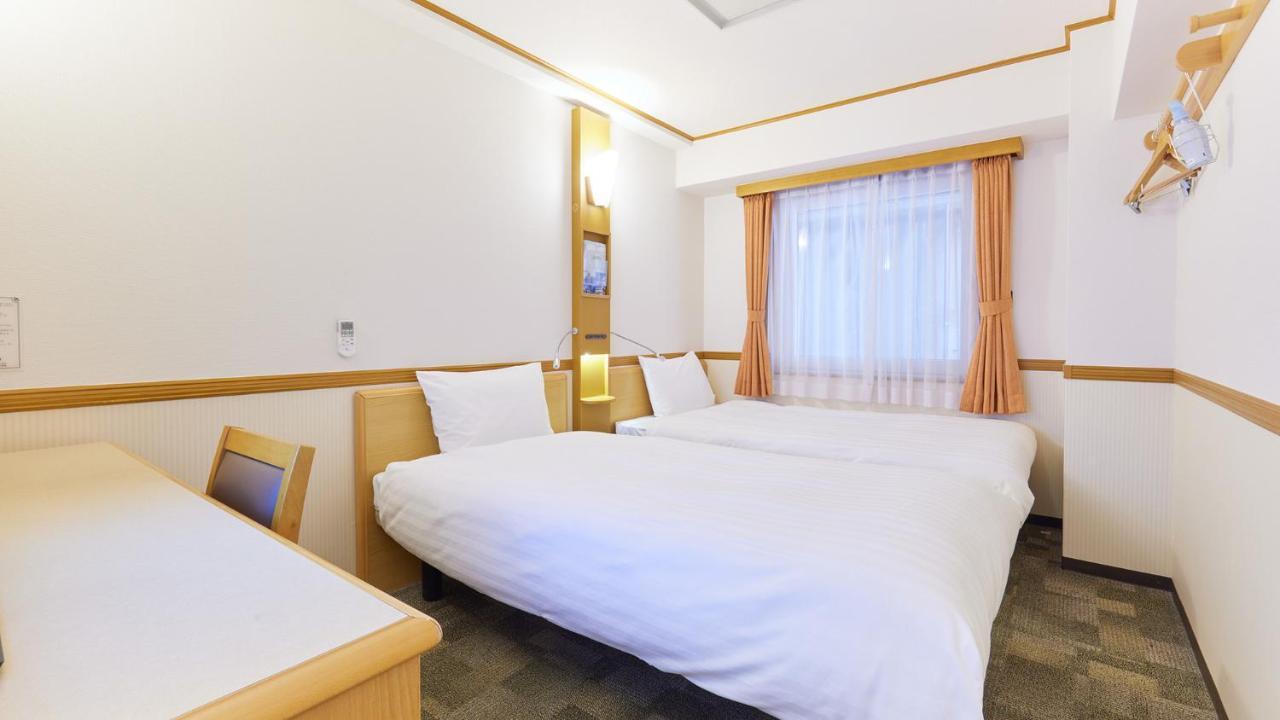 Toyoko Inn Tokyo Ikebukuro Kita-Guchi No.1 Dış mekan fotoğraf