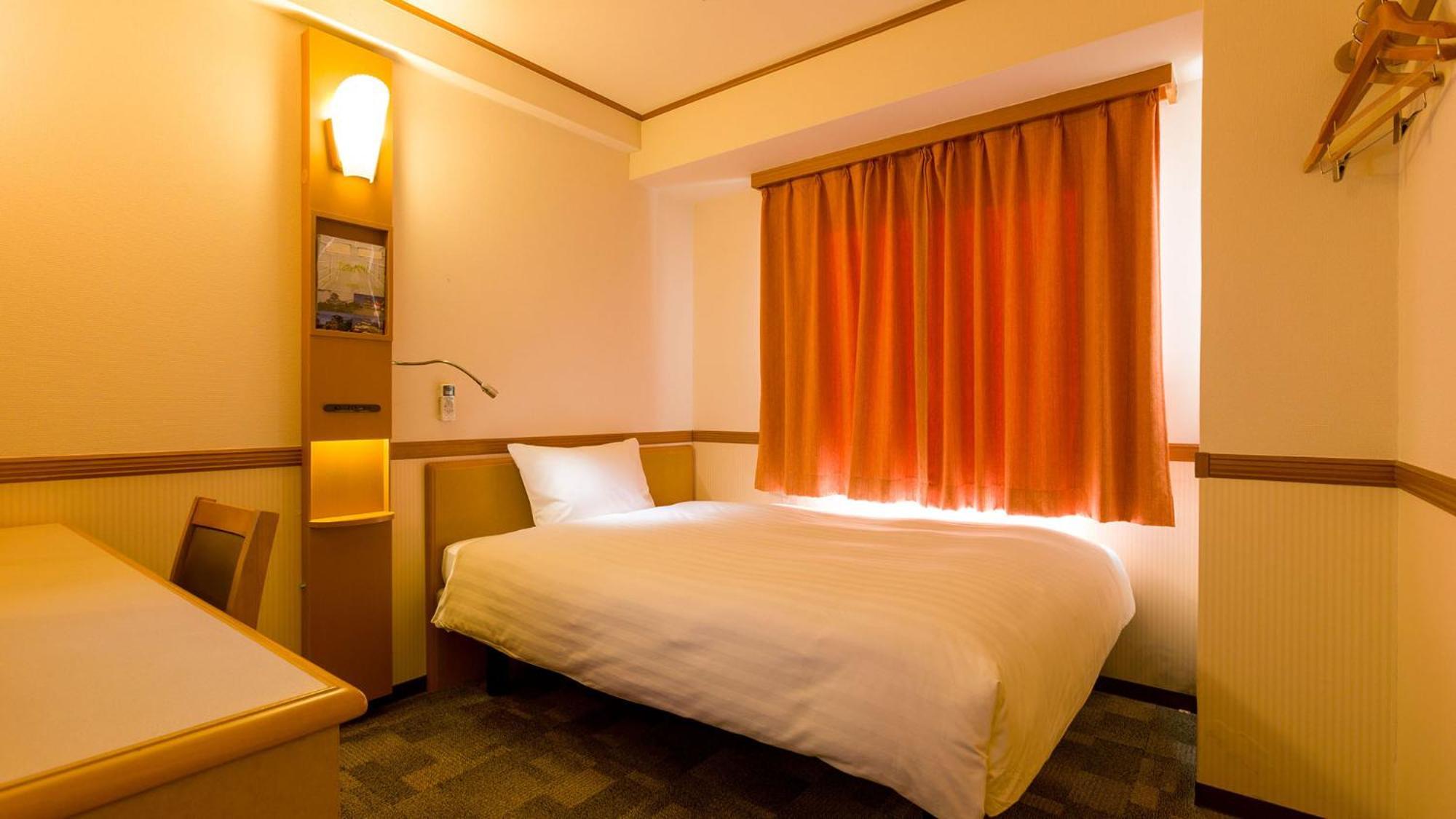 Toyoko Inn Tokyo Ikebukuro Kita-Guchi No.1 Oda fotoğraf