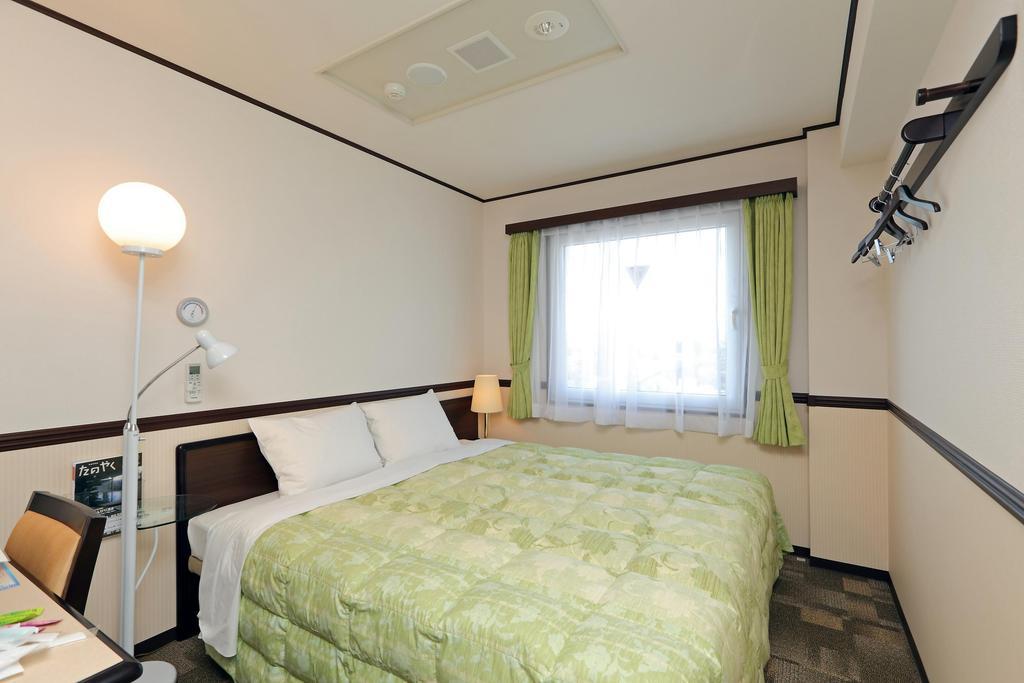 Toyoko Inn Tokyo Ikebukuro Kita-Guchi No.1 Dış mekan fotoğraf