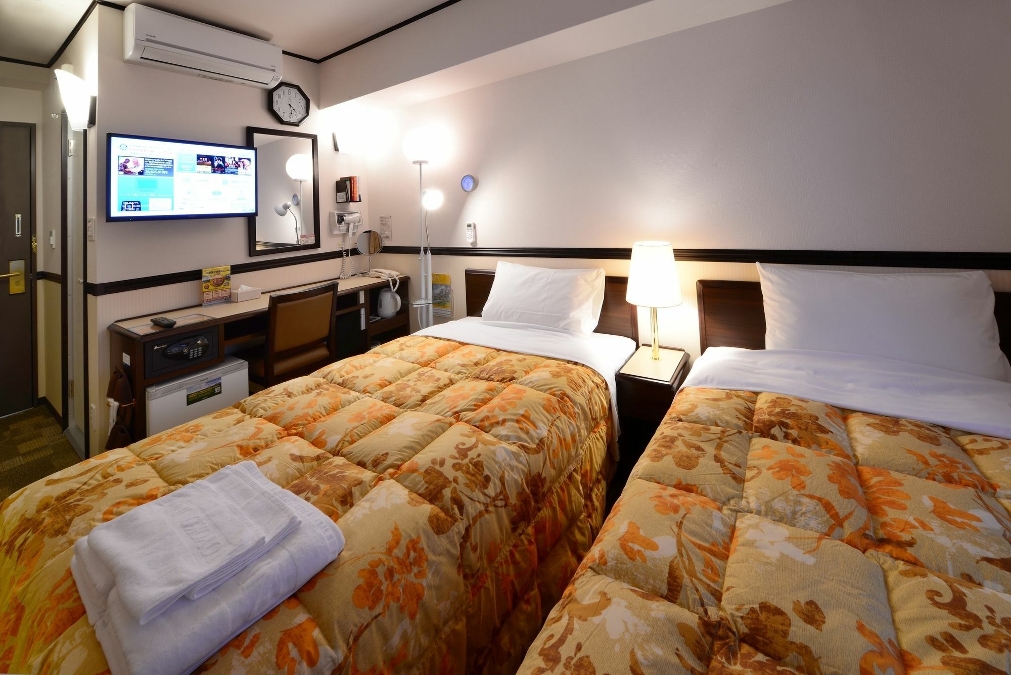Toyoko Inn Tokyo Ikebukuro Kita-Guchi No.1 Dış mekan fotoğraf