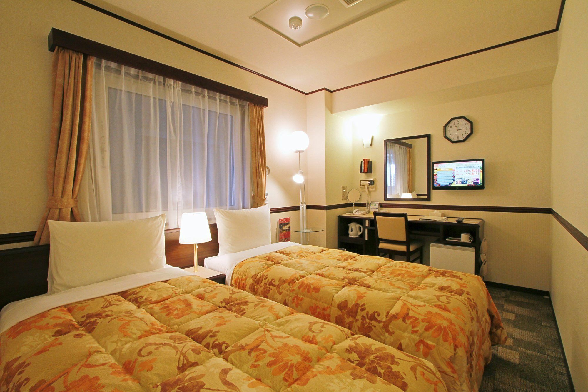 Toyoko Inn Tokyo Ikebukuro Kita-Guchi No.1 Dış mekan fotoğraf